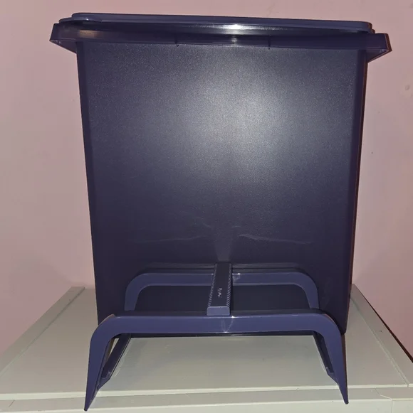 Tupperware Large Carryall - Picture 3 of 6